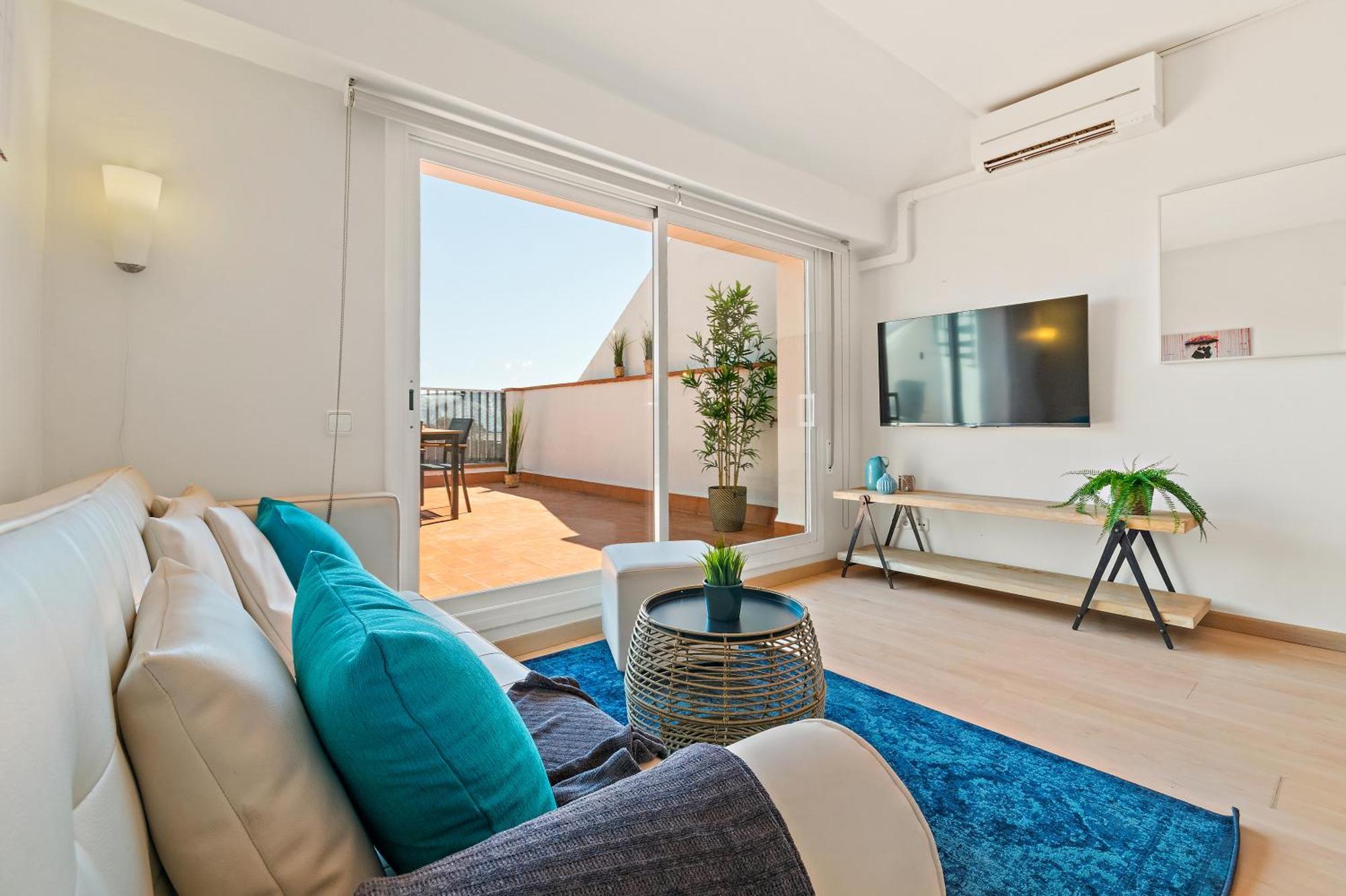 Tendency Sagrada Familia Penthouse Apartment