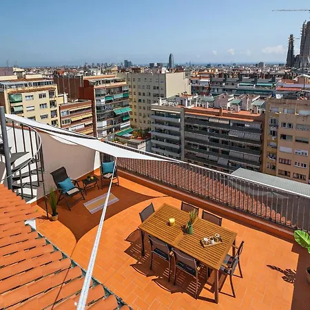 Tendency Apartments Sagrada Familia Penthouse Barcelona Buitenkant foto